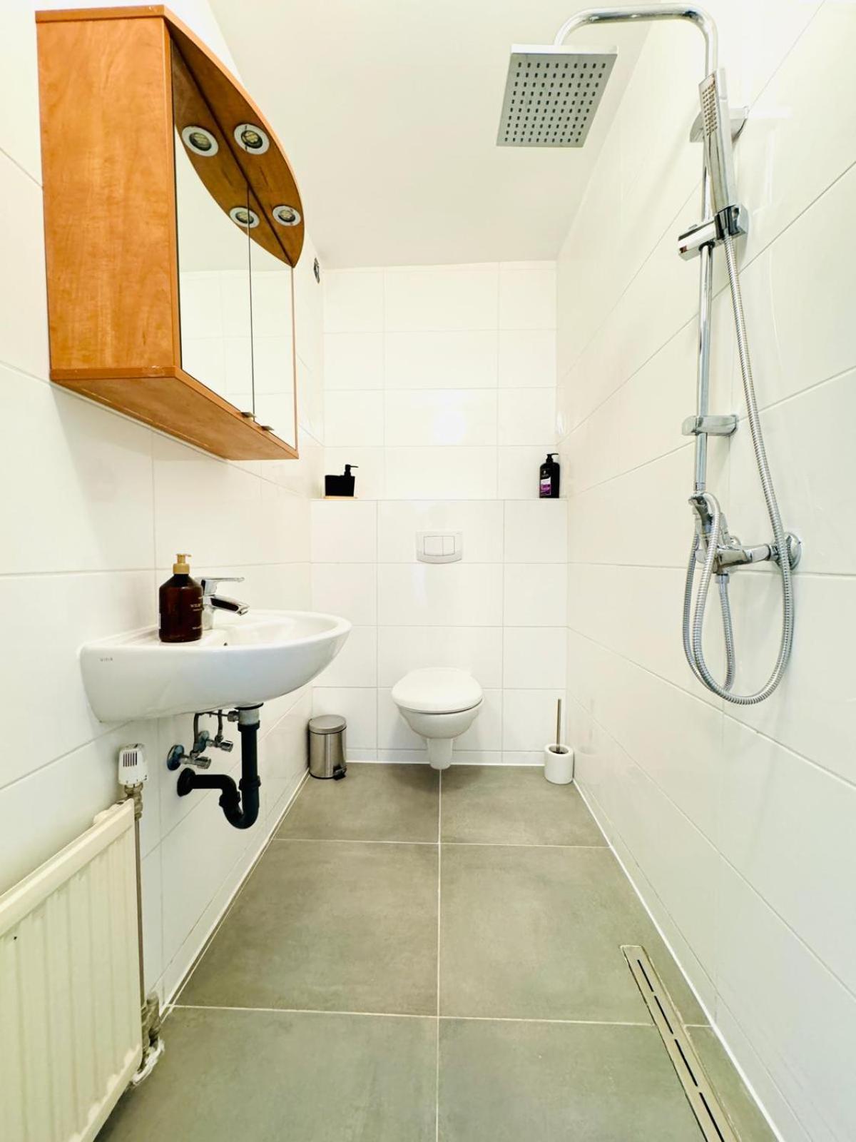 Apartment Beautiful 4br For Up To 12p 10 Min To Fac Platz *