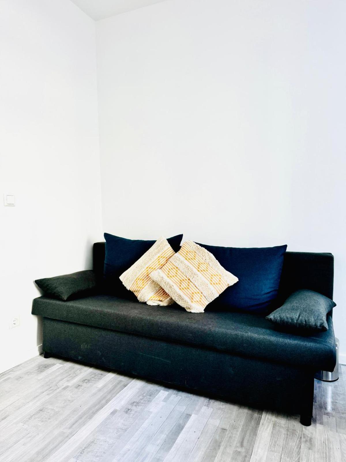 Beautiful 4br For Up To 12p 10 Min To Fac Platz Apartment *
