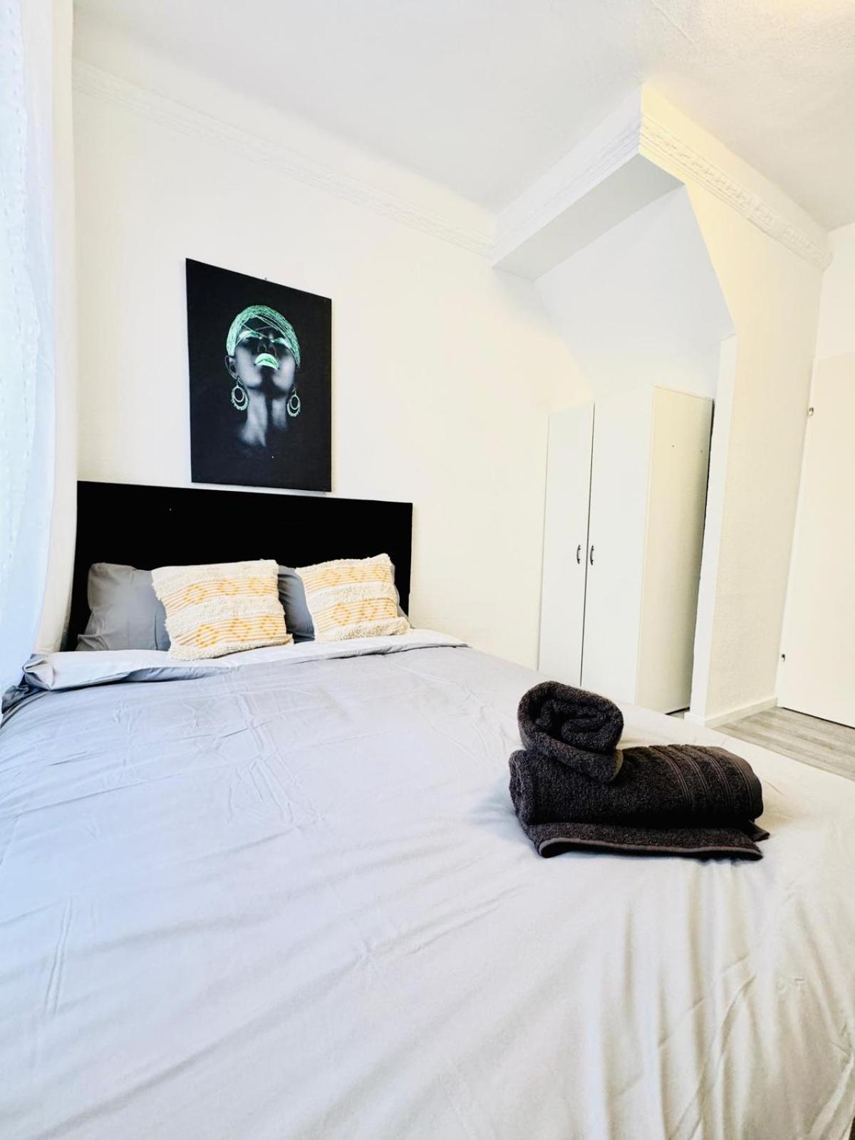 Apartment Beautiful 4br For Up To 12p 10 Min To Fac Platz Wien